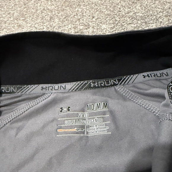 UA Run Under Armour Shirt Men Medium 1/4 Zip Pullover HeatGear Performance - Picture 5 of 9